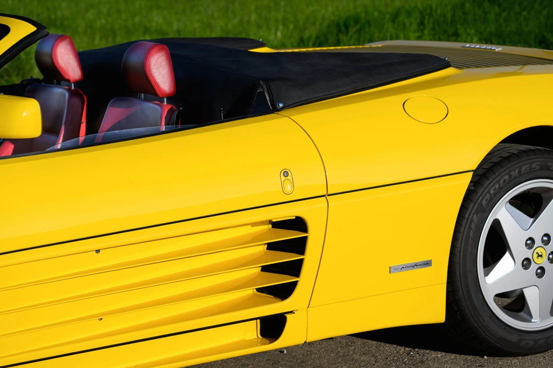 1994 Ferrari 348 Spider - Image 13 of 31