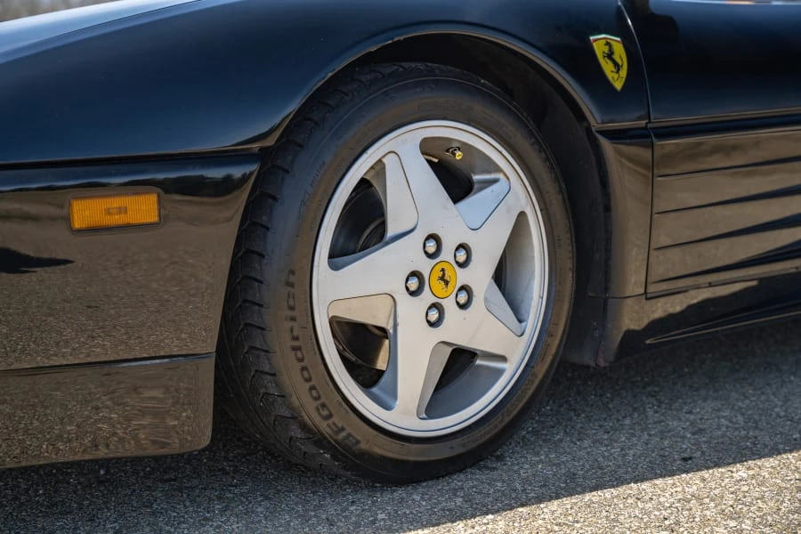1994 Ferrari 348 Spider - Image 22 of 31
