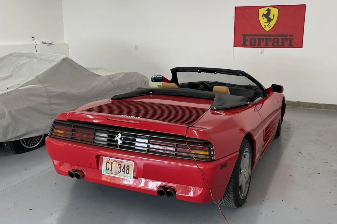 1994 Ferrari 348 Spider - Image 9 of 31