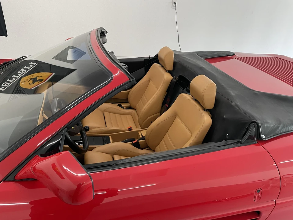 1994 Ferrari 348 Spider - Image 27 of 31