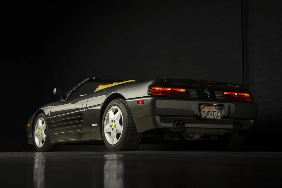 1994 Ferrari 348 Spider - Image 27 of 31
