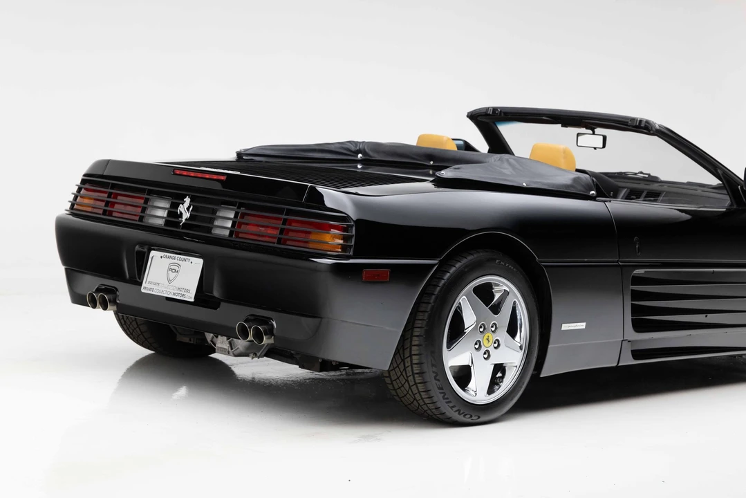 1994 Ferrari 348 Spider - Image 26 of 31