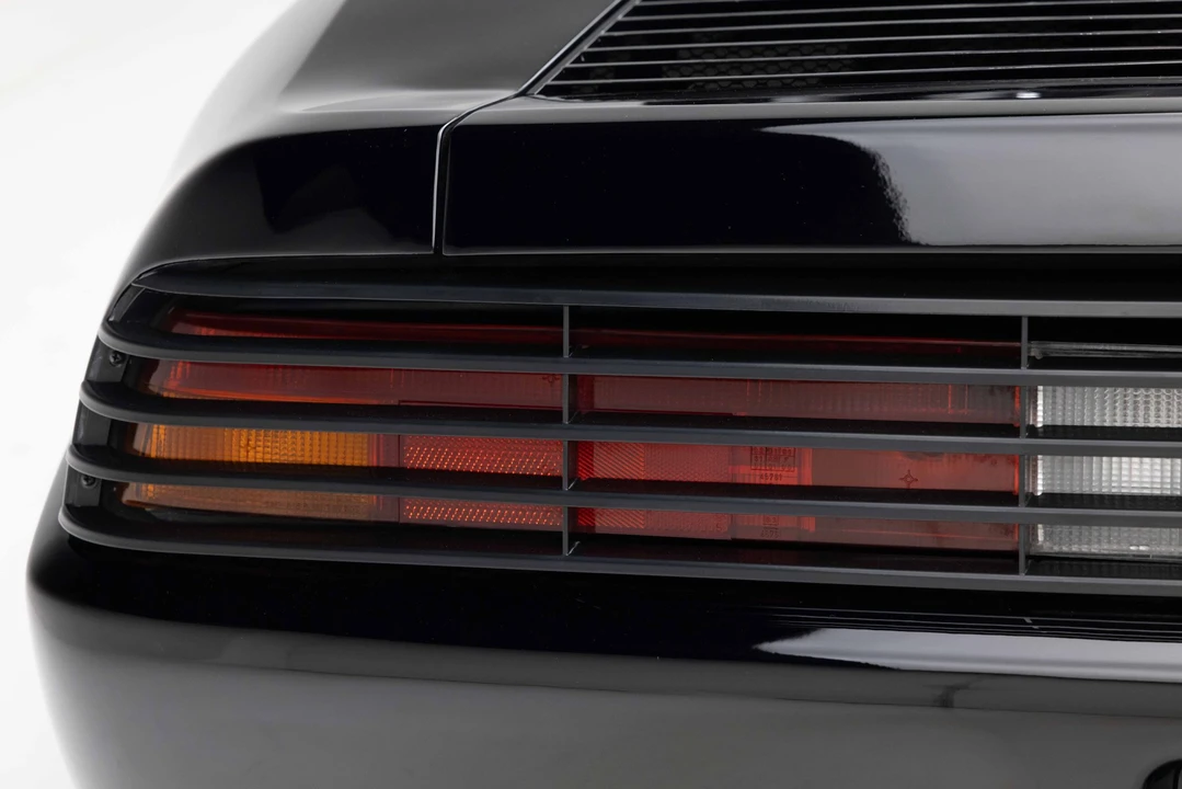 1994 Ferrari 348 Spider - Image 29 of 31