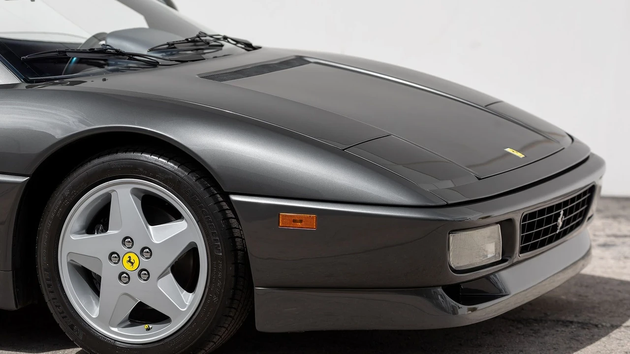 1994 Ferrari 348 Spider - Image 24 of 31