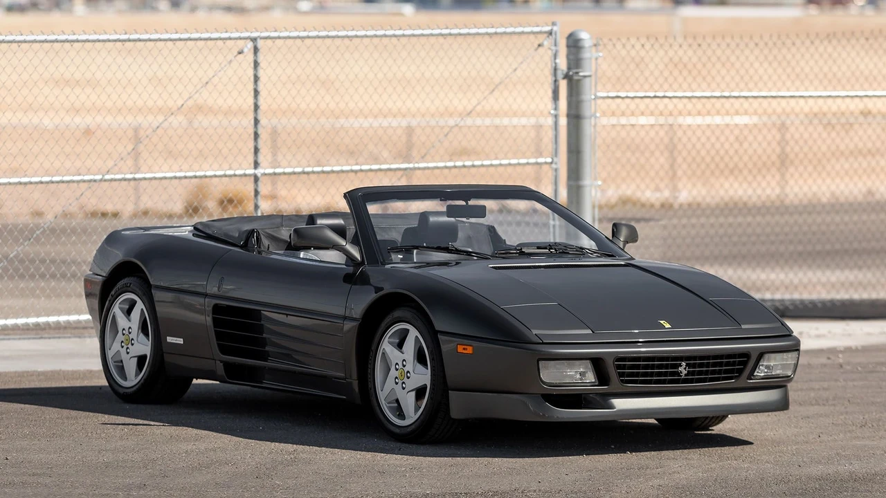 1994 Ferrari 348 Spider - Image 2 of 31