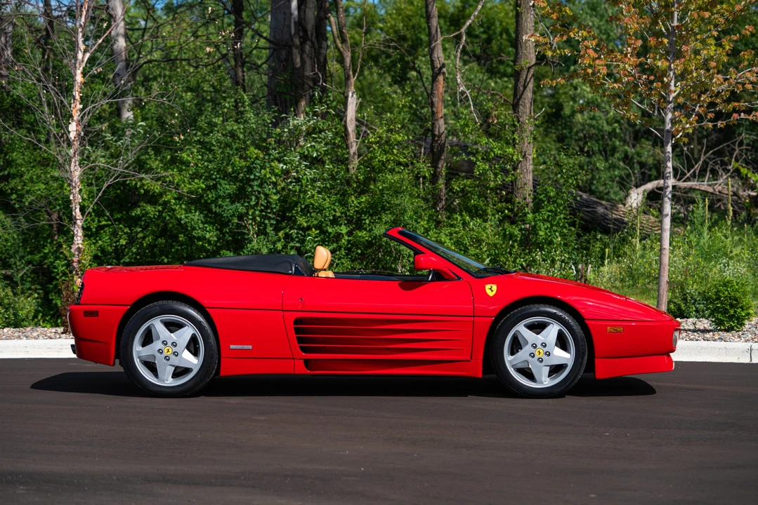 1994 Ferrari 348 Spider - Image 13 of 31