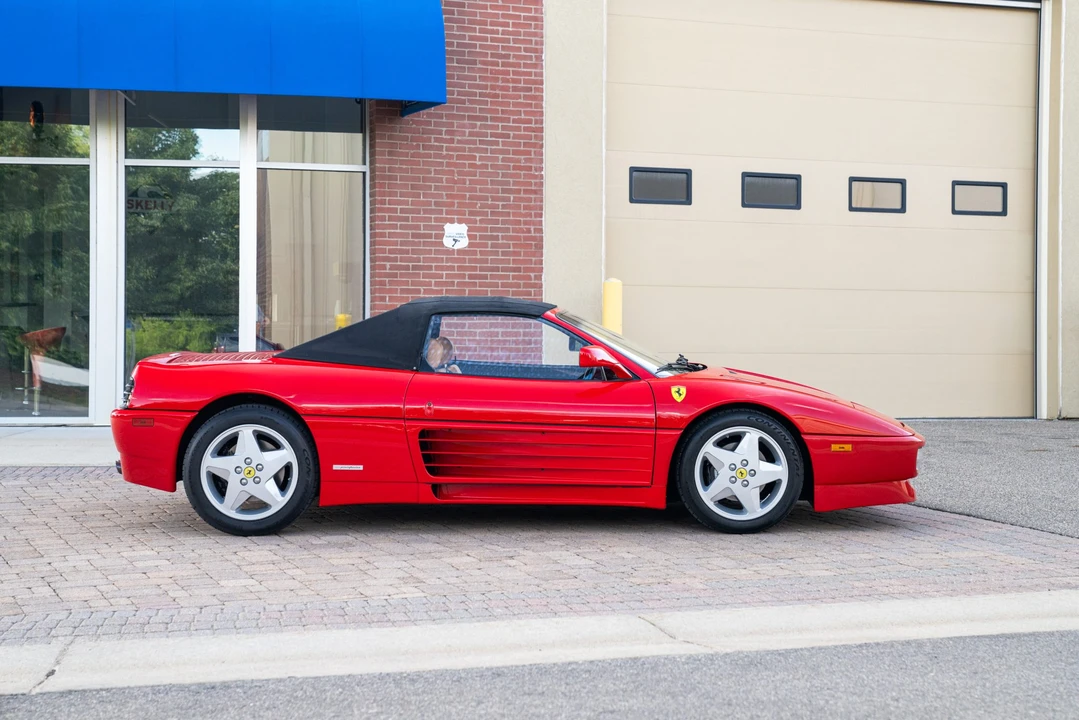 1994 Ferrari 348 Spider - Image 22 of 31