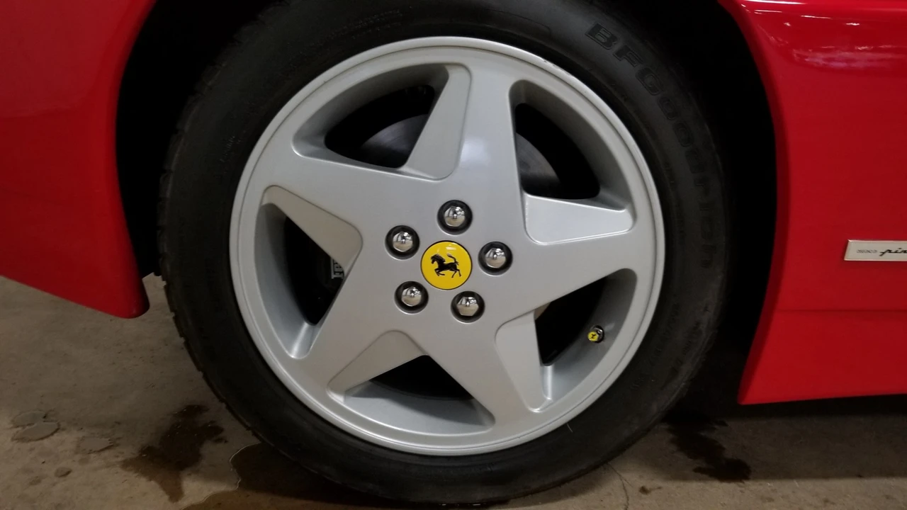 1994 Ferrari 348 Spider - Image 27 of 31