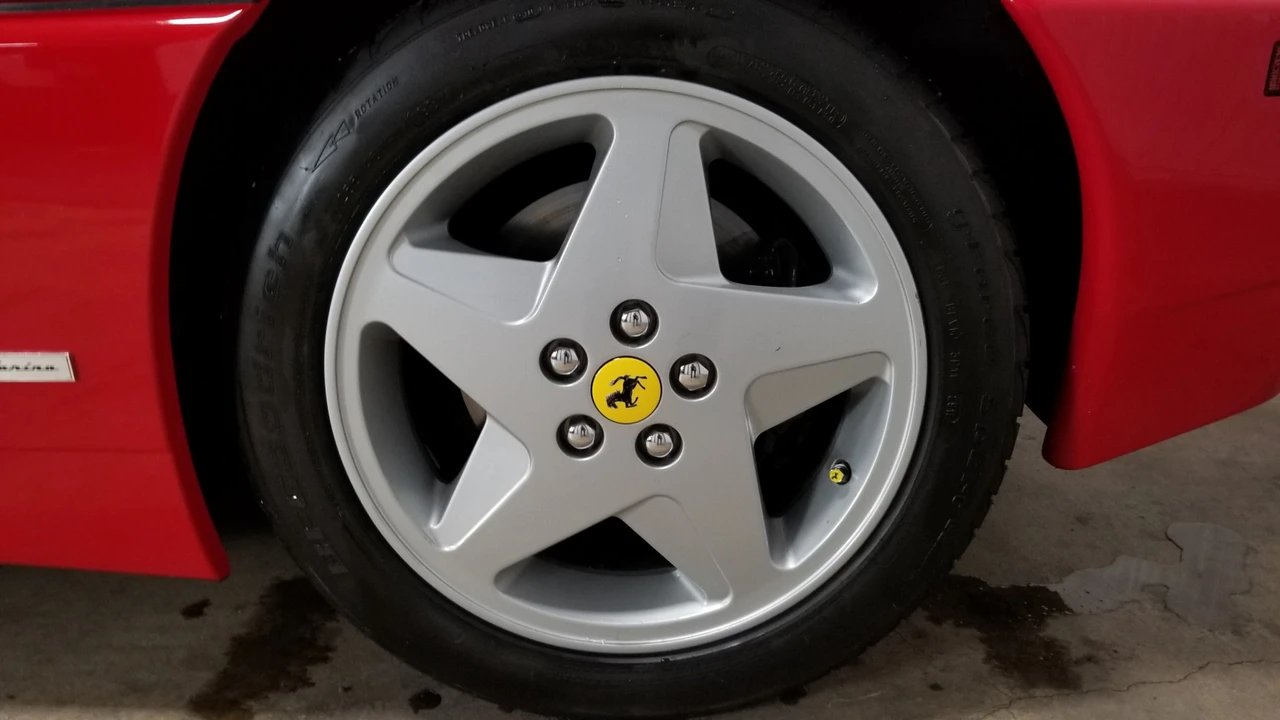 1994 Ferrari 348 Spider - Image 28 of 31