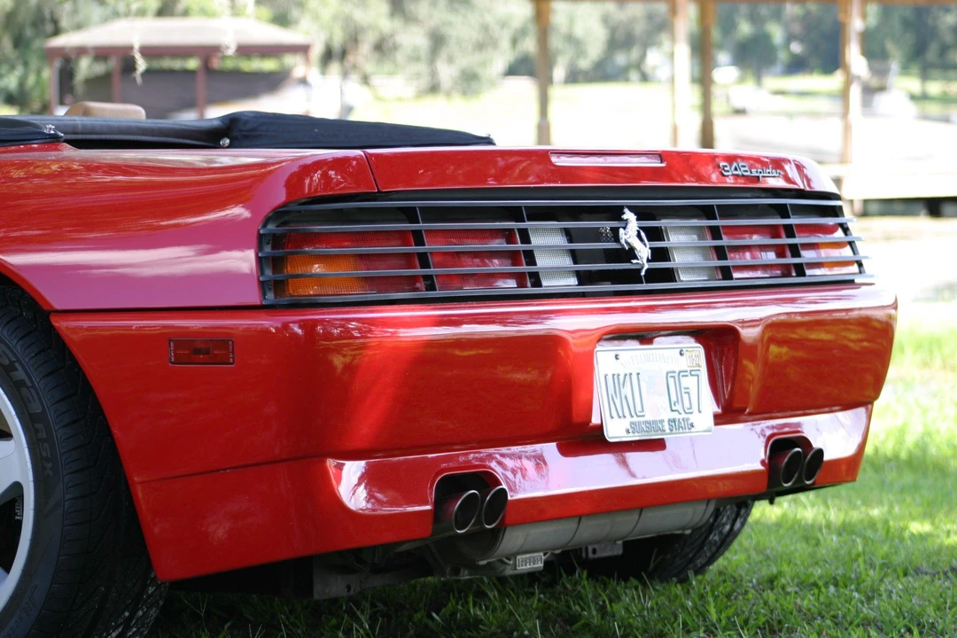 1994 Ferrari 348 Spider - Image 22 of 31