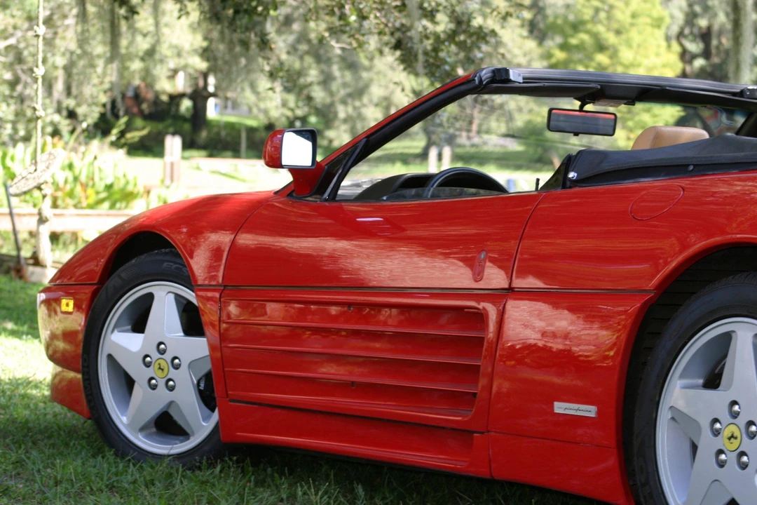 1994 Ferrari 348 Spider - Image 20 of 31