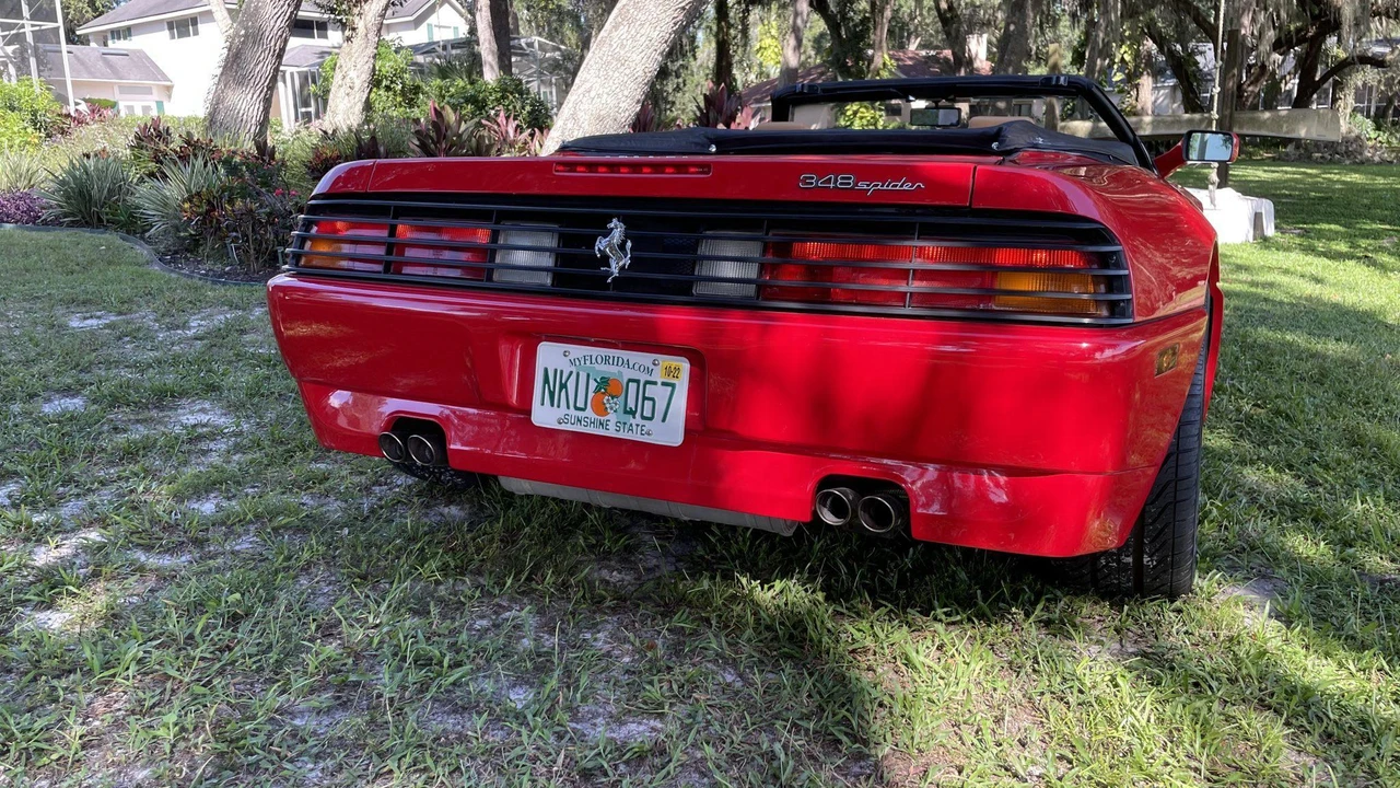 1994 Ferrari 348 Spider - Image 12 of 31