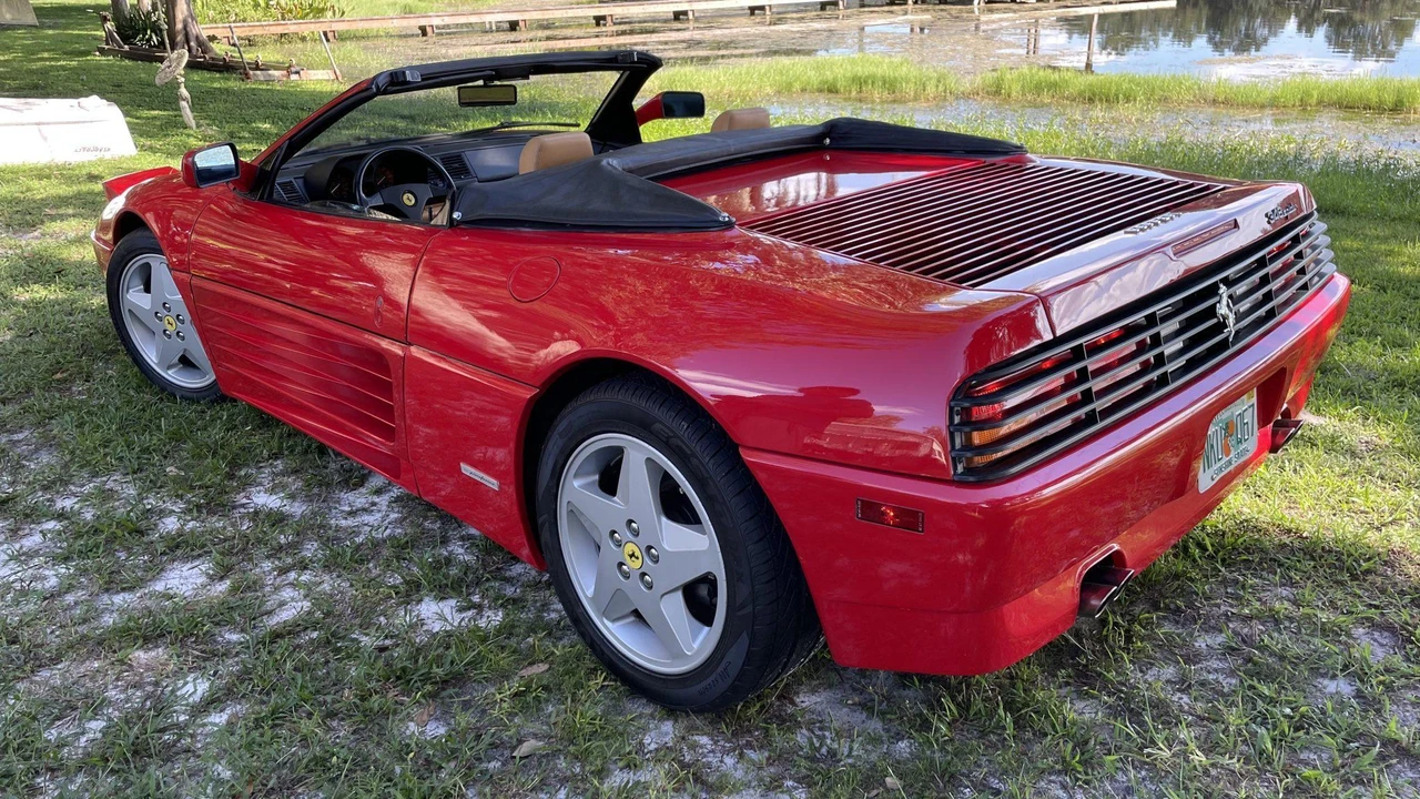 1994 Ferrari 348 Spider - Image 11 of 31