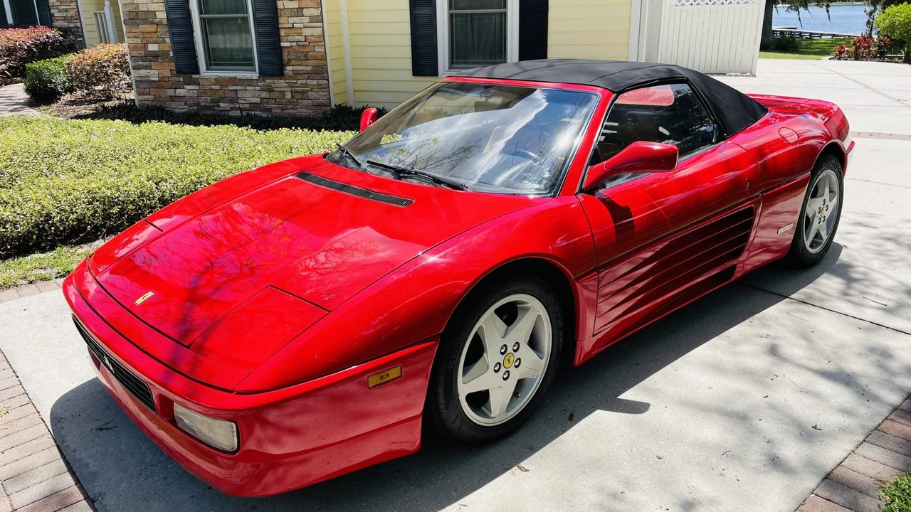 1994 Ferrari 348 Spider - Image 2 of 31