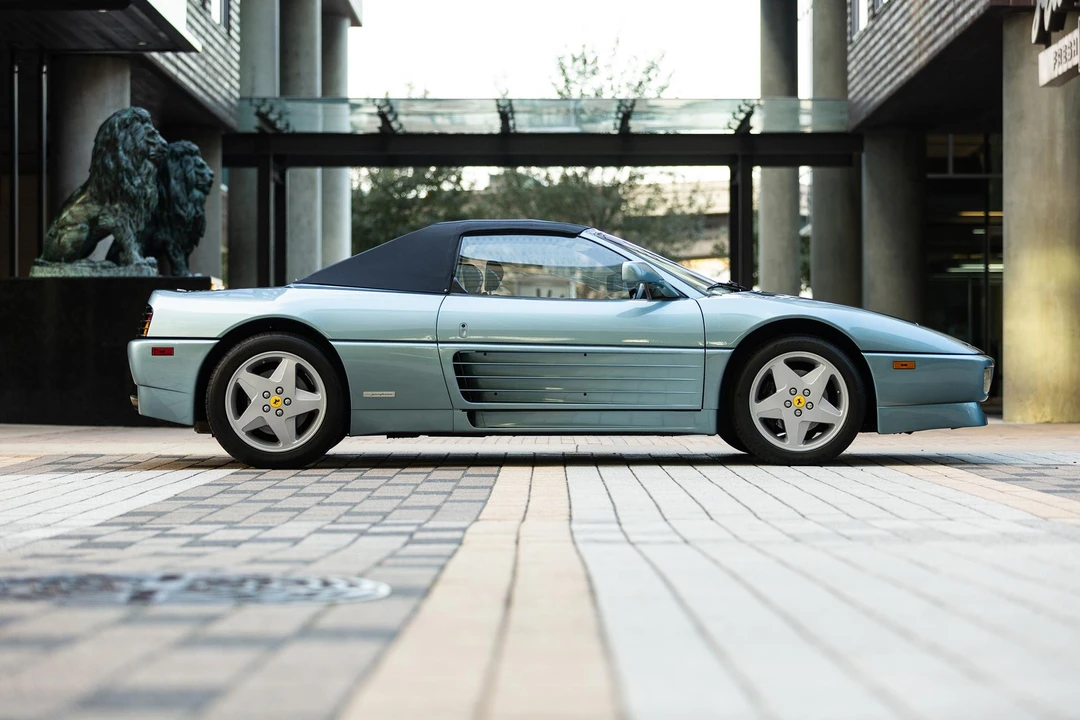 1994 Ferrari 348 Spider - Image 9 of 31