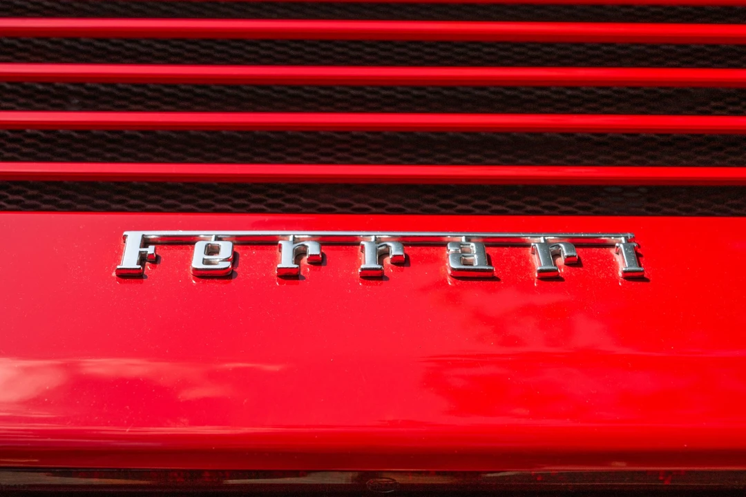 1994 Ferrari 348 Spider - Image 30 of 31