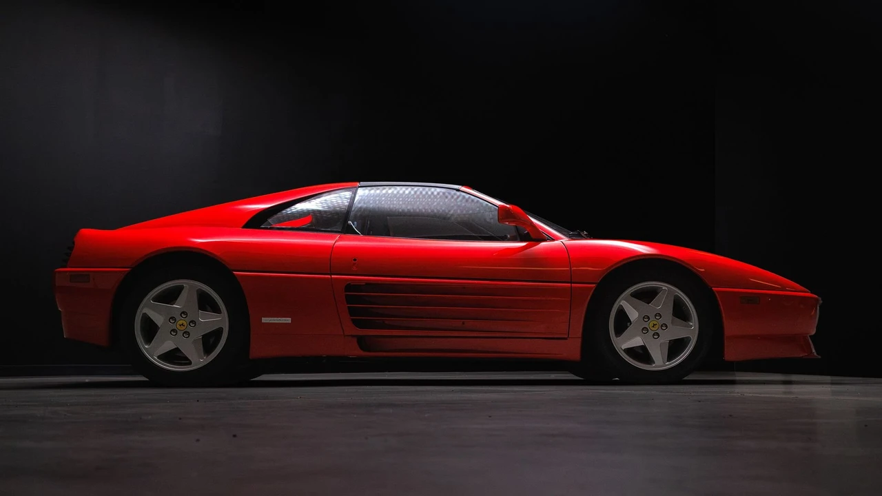 1994 Ferrari 348 Challenge - Image 4 of 31
