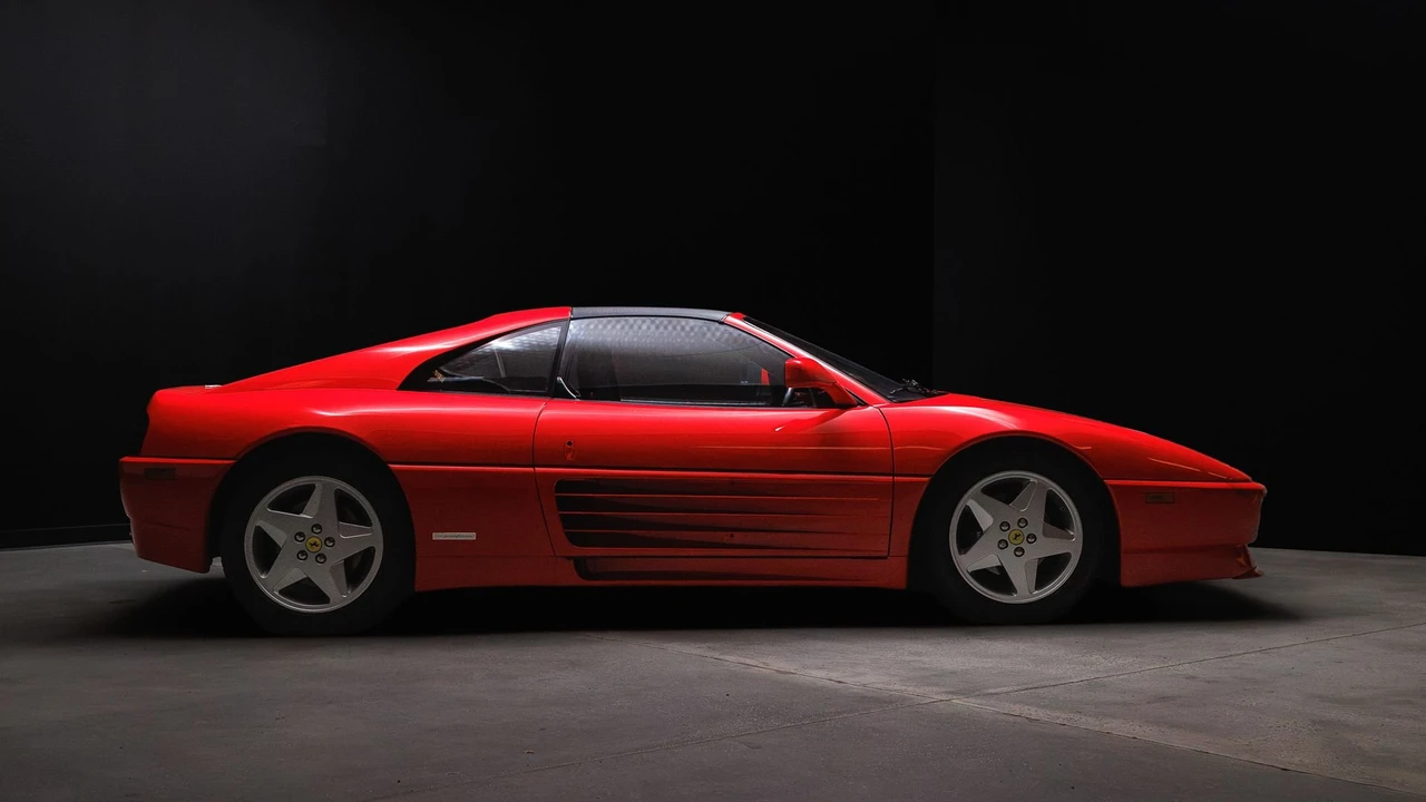1994 Ferrari 348 Challenge - Image 14 of 31