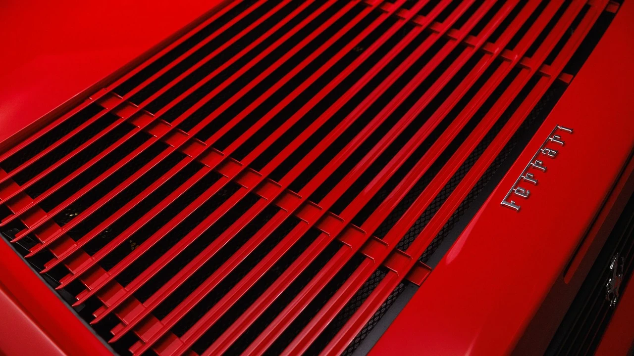 1994 Ferrari 348 Challenge - Image 25 of 31