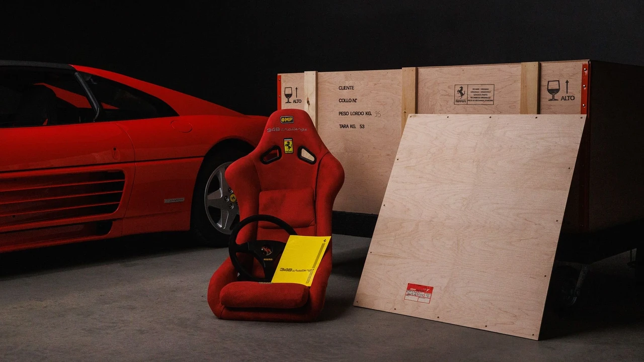 1994 Ferrari 348 Challenge - Image 8 of 31