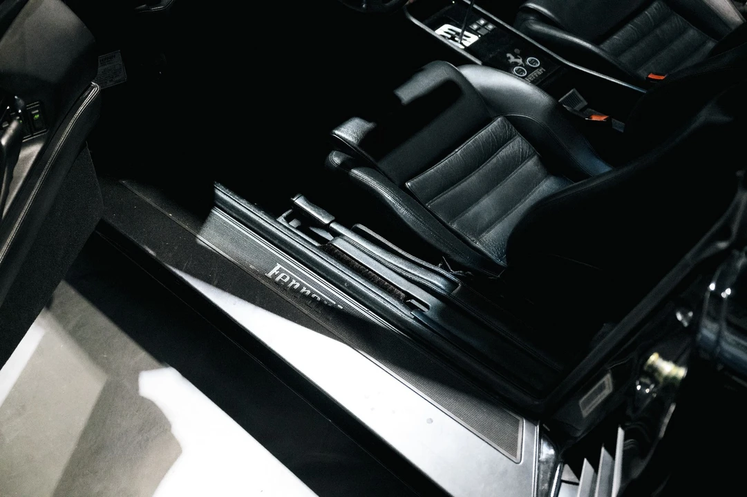 1994 Ferrari 348 - Image 10 of 21