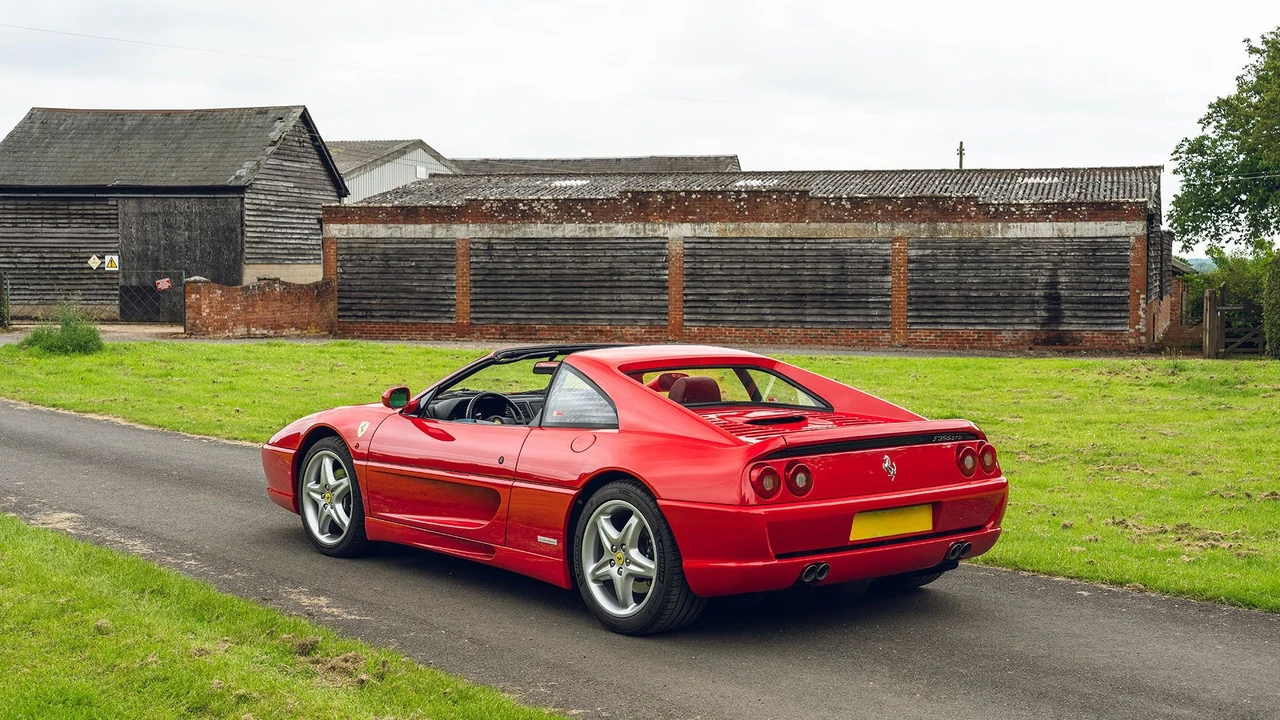 1994 Ferrari F355 GTS - Image 31 of 31