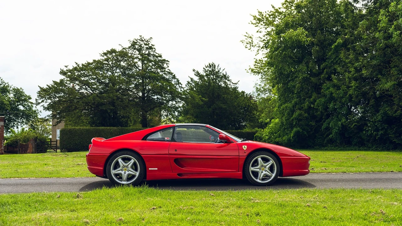 1994 Ferrari F355 GTS - Image 24 of 31