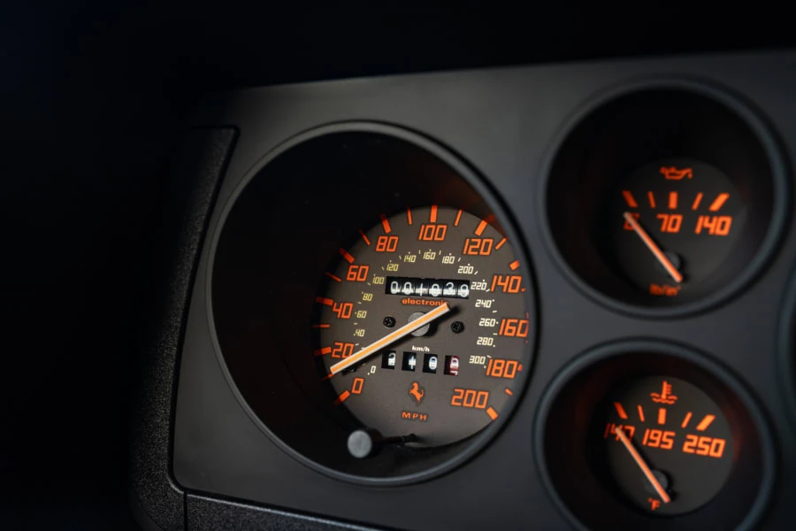 1994 Ferrari 348 Challenge - Image 29 of 31