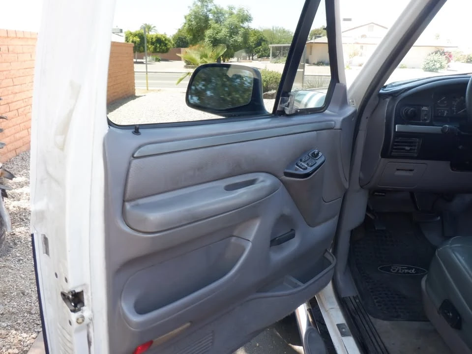 1994 Ford Bronco 5th Gen - Image 10 of 13