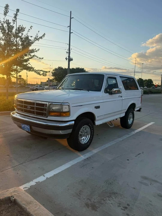 1994 Ford Bronco 5th Gen - Image 3 of 3