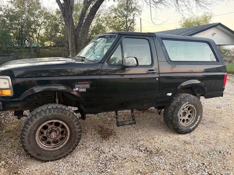 1994 Ford Bronco 5th Gen - Image 2 of 3