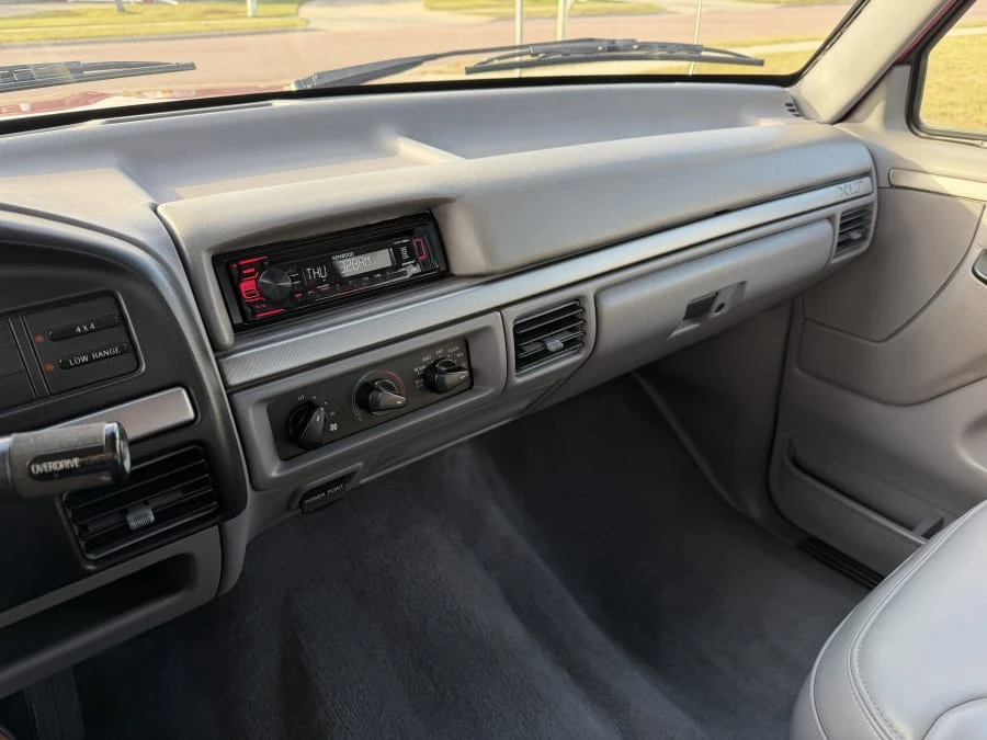 1994 Ford Bronco 5th Gen - Image 11 of 18