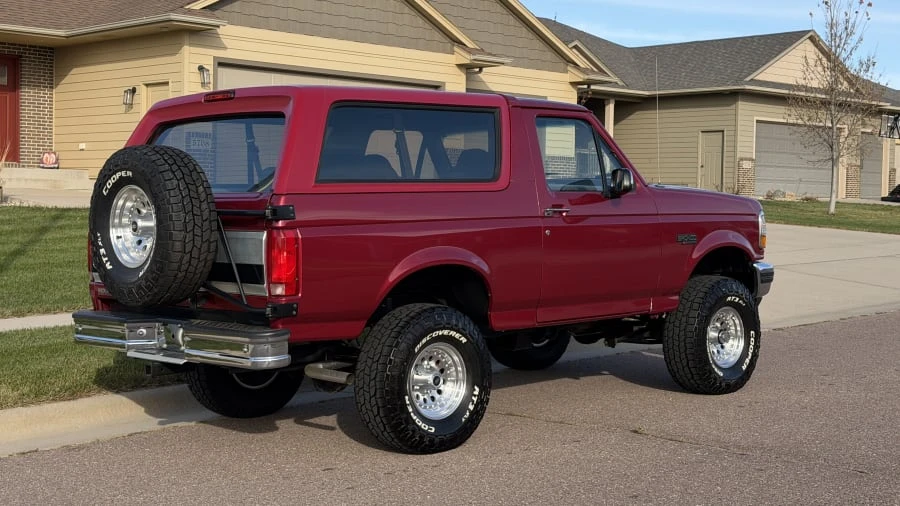 1994 Ford Bronco 5th Gen - Image 3 of 18