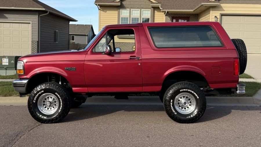 1994 Ford Bronco 5th Gen - Image 7 of 18