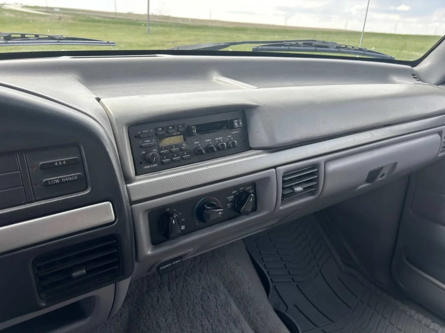 1994 Ford Bronco 5th Gen - Image 11 of 12