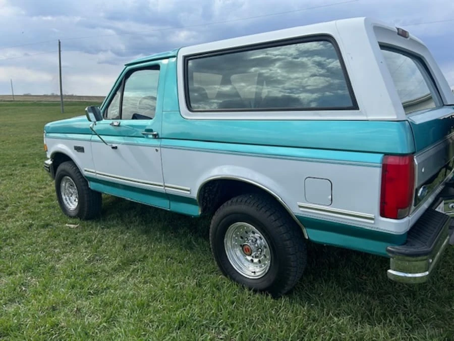 1994 Ford Bronco 5th Gen - Image 4 of 12