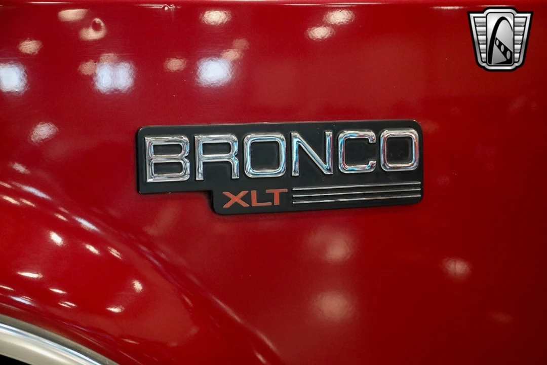 1994 Ford Bronco 5th Gen - Image 12 of 12