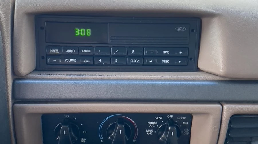 1994 Ford Bronco 5th Gen - Image 6 of 20