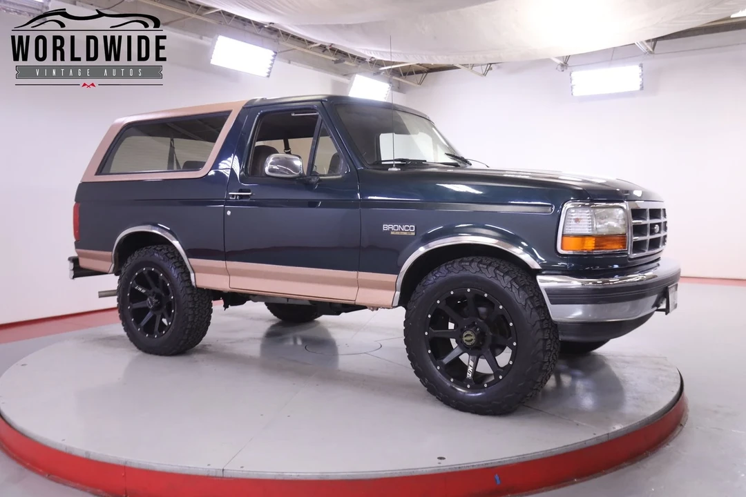 1994 Ford Bronco 5th Gen - Image 2 of 12