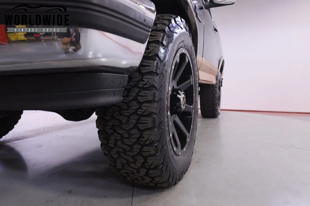 1994 Ford Bronco 5th Gen - Image 11 of 12