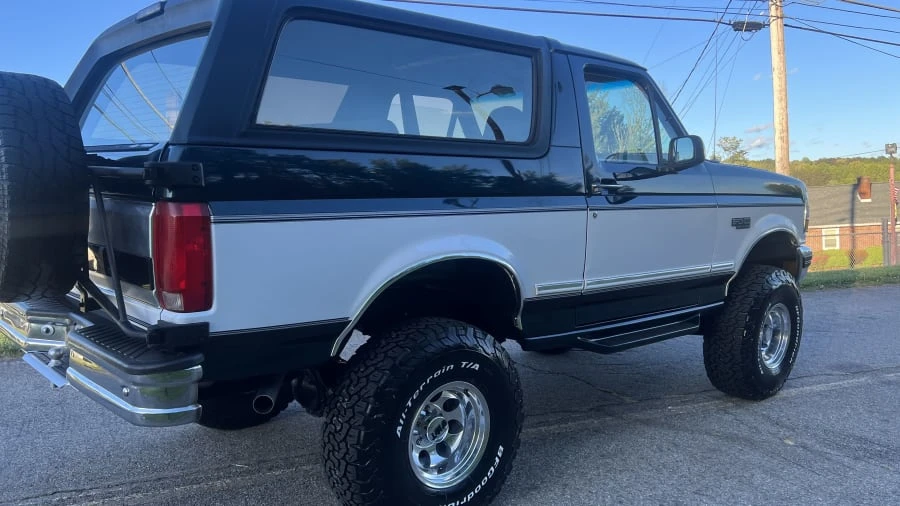 1994 Ford Bronco 5th Gen - Image 4 of 15