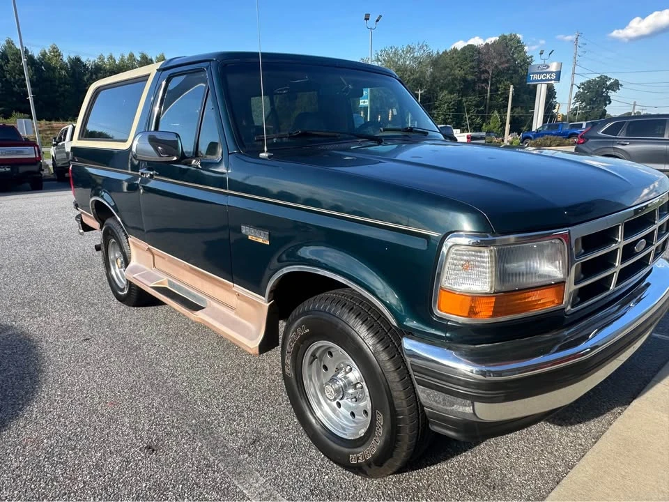 1994 Ford Bronco 5th Gen - Image 2 of 14