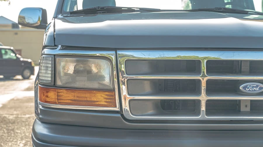 1994 Ford Bronco 5th Gen - Image 20 of 31