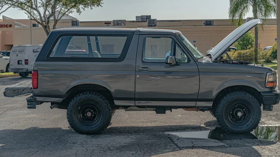 1994 Ford Bronco 5th Gen - Image 19 of 31