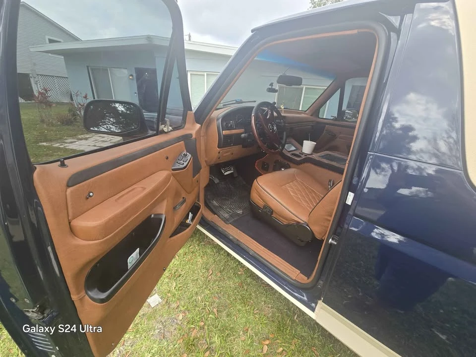 1994 Ford Bronco 5th Gen - Image 2 of 6