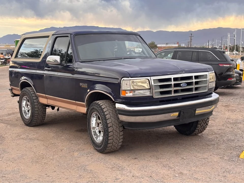1994 Ford Bronco 5th Gen - Image 2 of 4