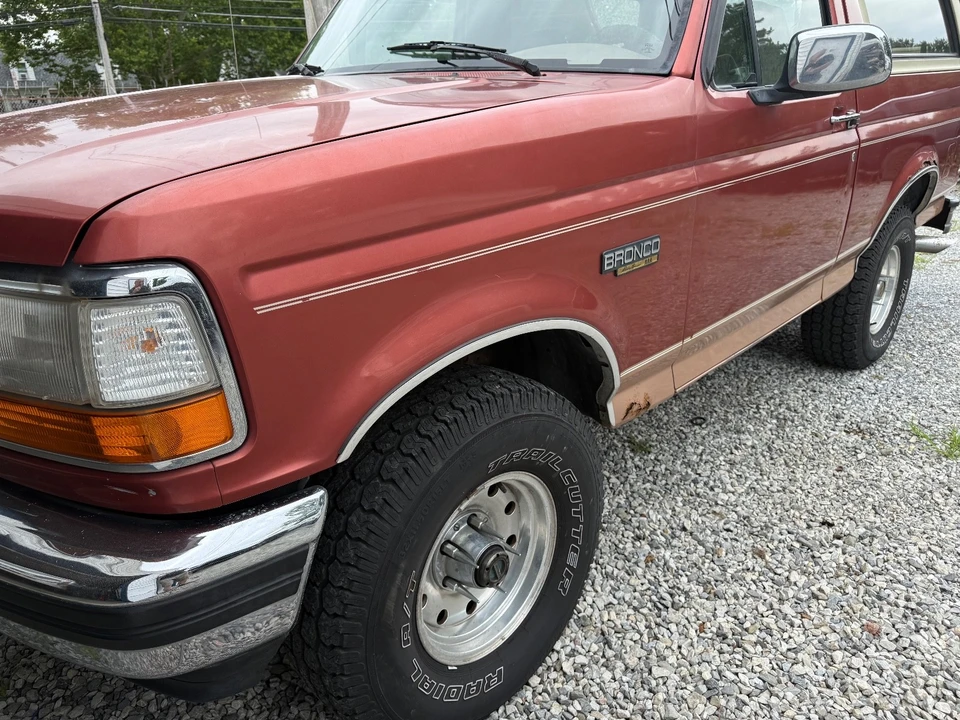 1994 Ford Bronco 5th Gen - Image 16 of 23