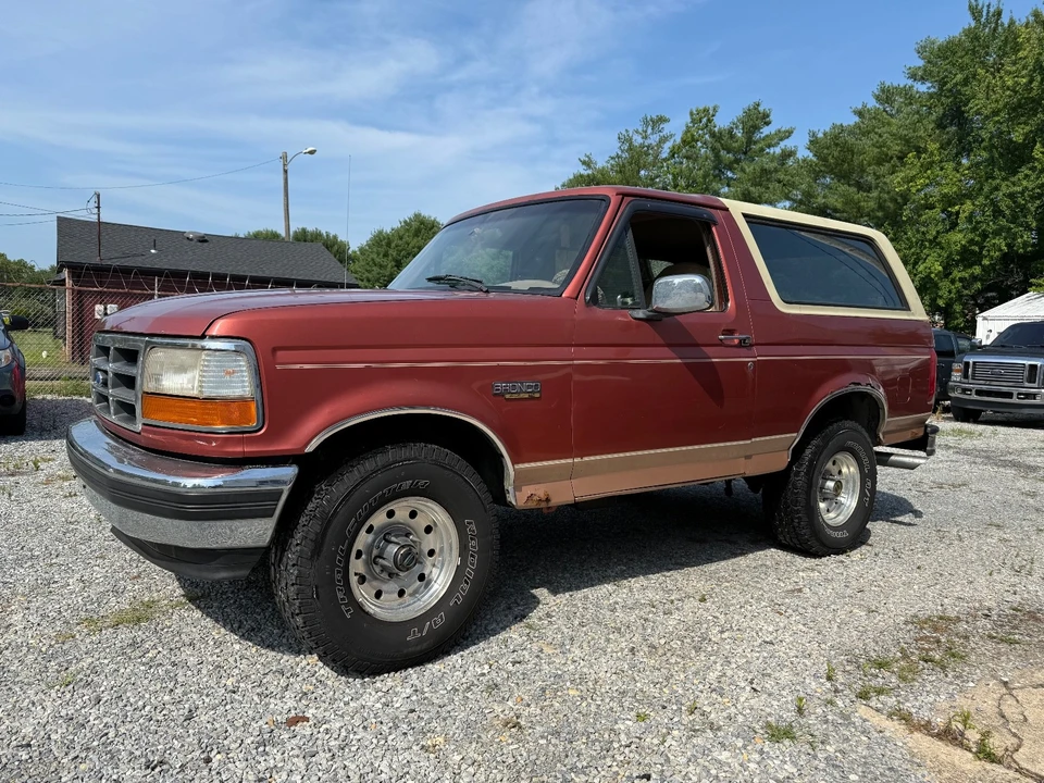 1994 Ford Bronco 5th Gen - Image 2 of 23