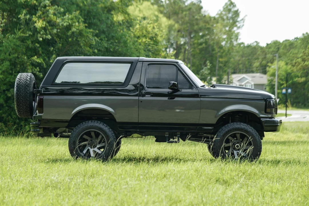 1994 Ford Bronco 5th Gen - Image 13 of 31