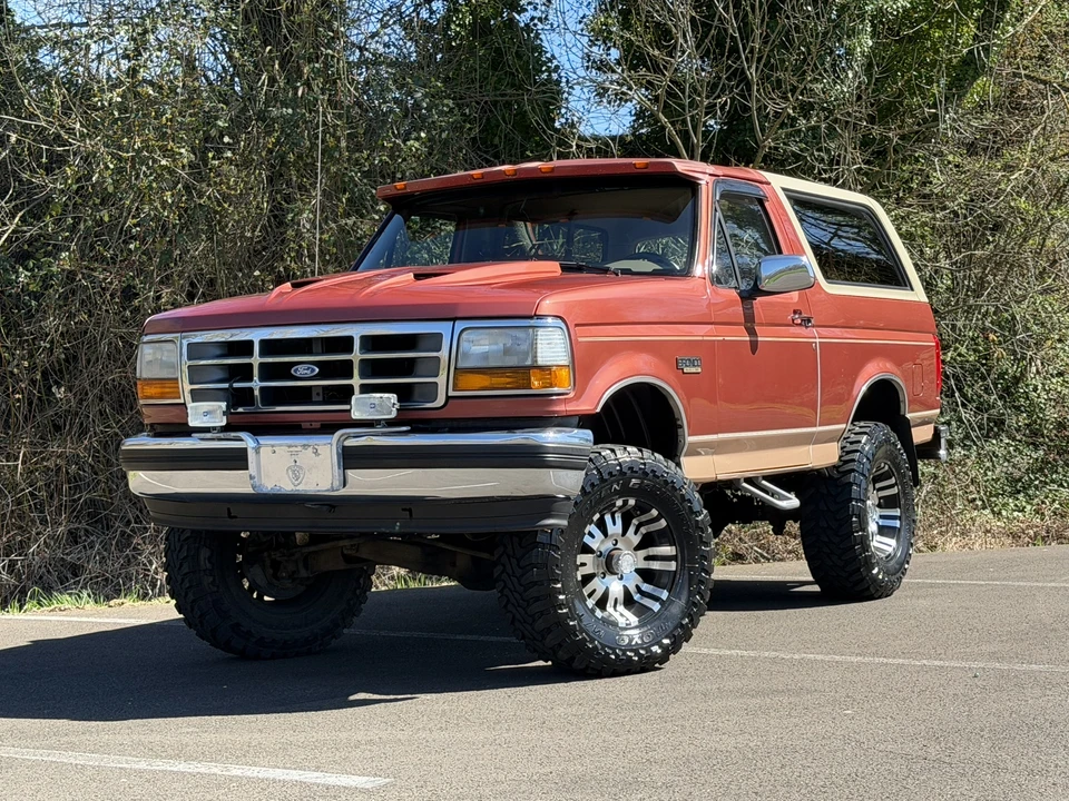 1994 Ford Bronco 5th Gen - Image 2 of 31
